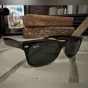 NEW WAYFARER CLASSIC